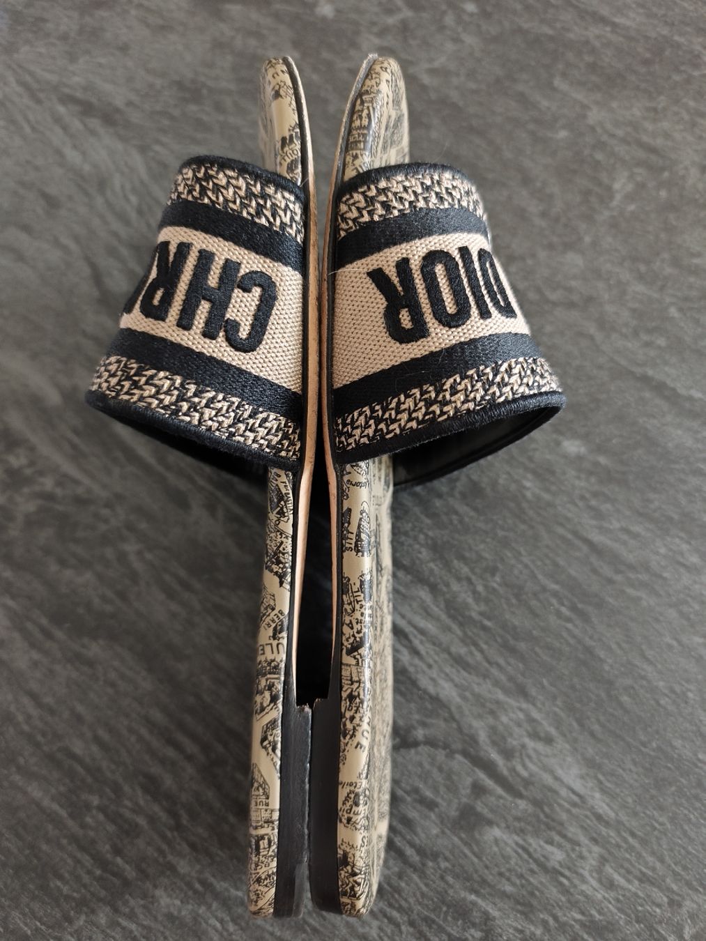 Dior Scarpe da donna: Christian Dior Mule Dway 36 – Nuovo (secondo la descrizione) da Martigny venduto da Vintage-23 5