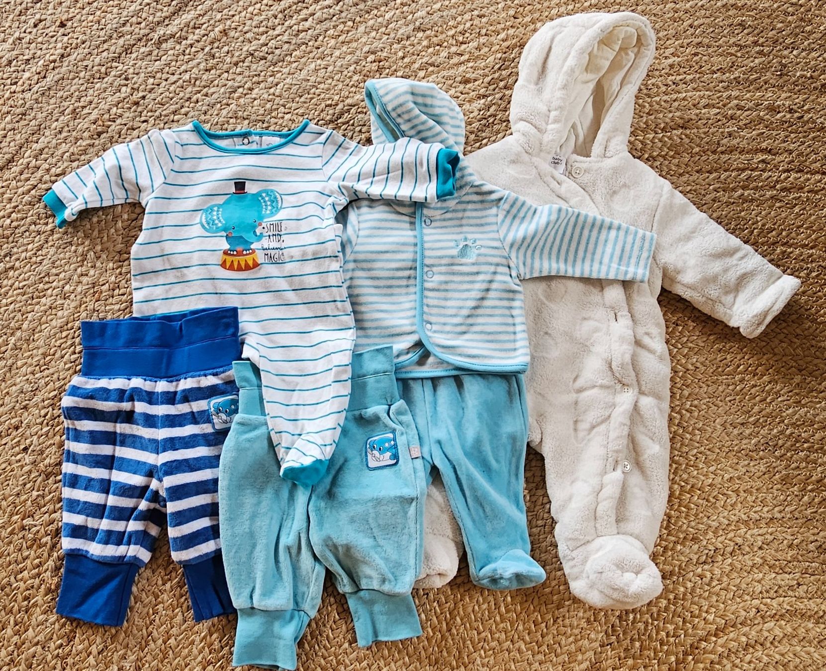 Lots de vêtements: Kleiderpaket 56 – D'occasion à Buhwil par Nici_la_nic