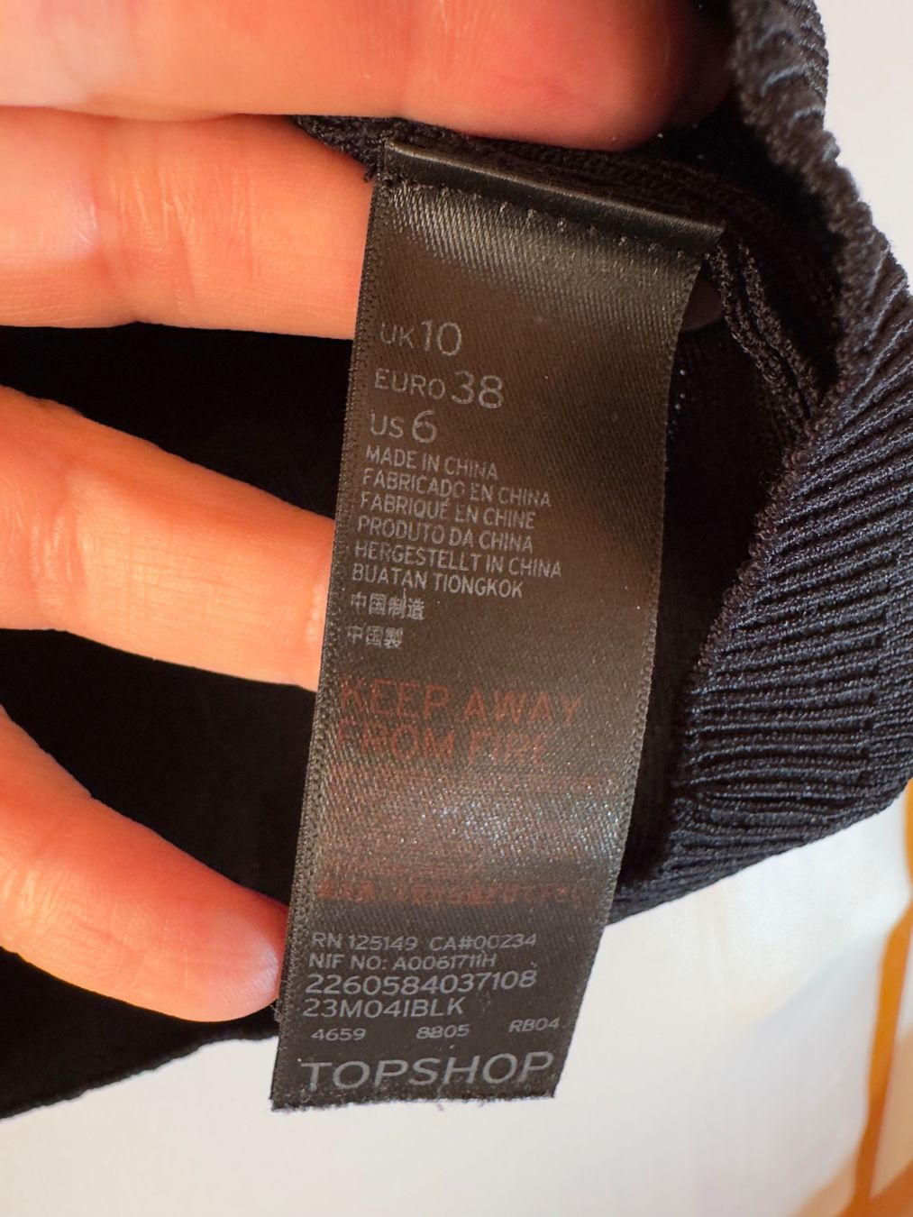 Maglioni & Felpe: Ausgefallener Pullover von Topshop Gr. 38 – Usato da Grosswangen venduto da second_hand_dress 3