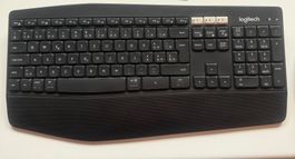 Logitech K850 Wireless Tastatur - inkl. USB Empfänger
