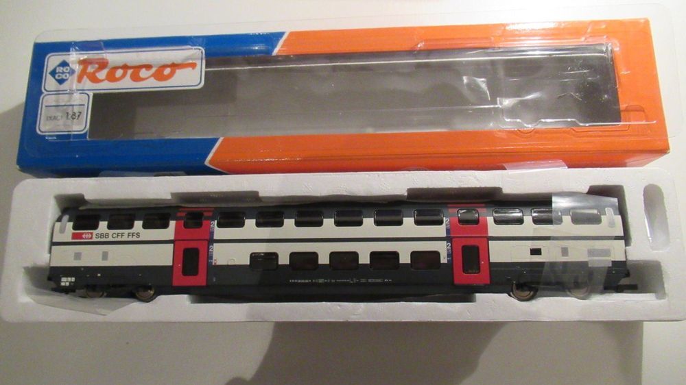 ROCO, wagon voyageurs CFF 2 étages (D'occasion) à Lavigny pour CHF 75