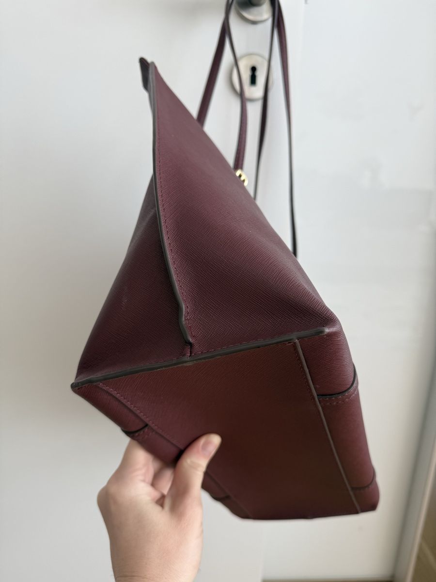 DKNY Borse da donna: DKNY Bordeaux rote Tasche – Usato da Wittenbach venduto da Maria_sma 4