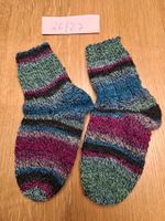 Schöne, warme, handgestrickte Kindersocken, Grösse 26/27