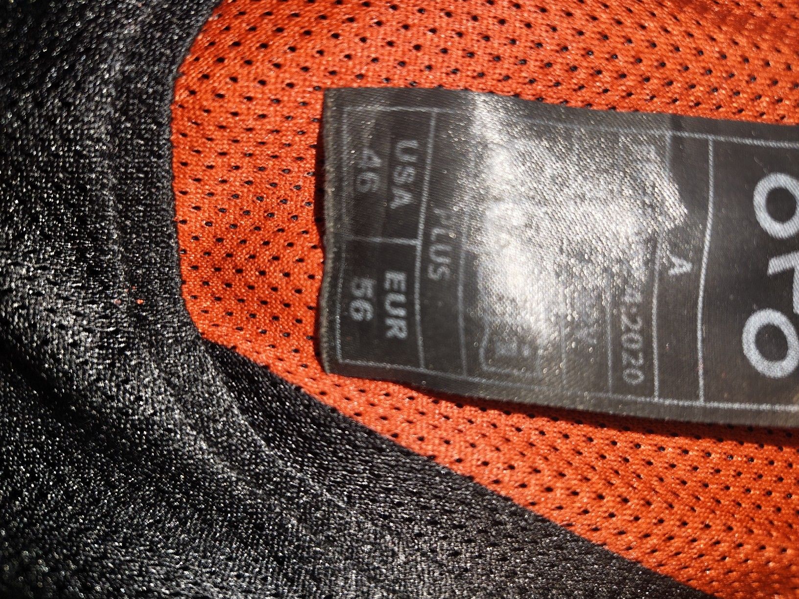 Alpinestars Completi, tute sportive e funzionali: Alpinestars Lederkombi 2 Teilig – Usato da Riet (Neftenbach) venduto da --Philip-- 1