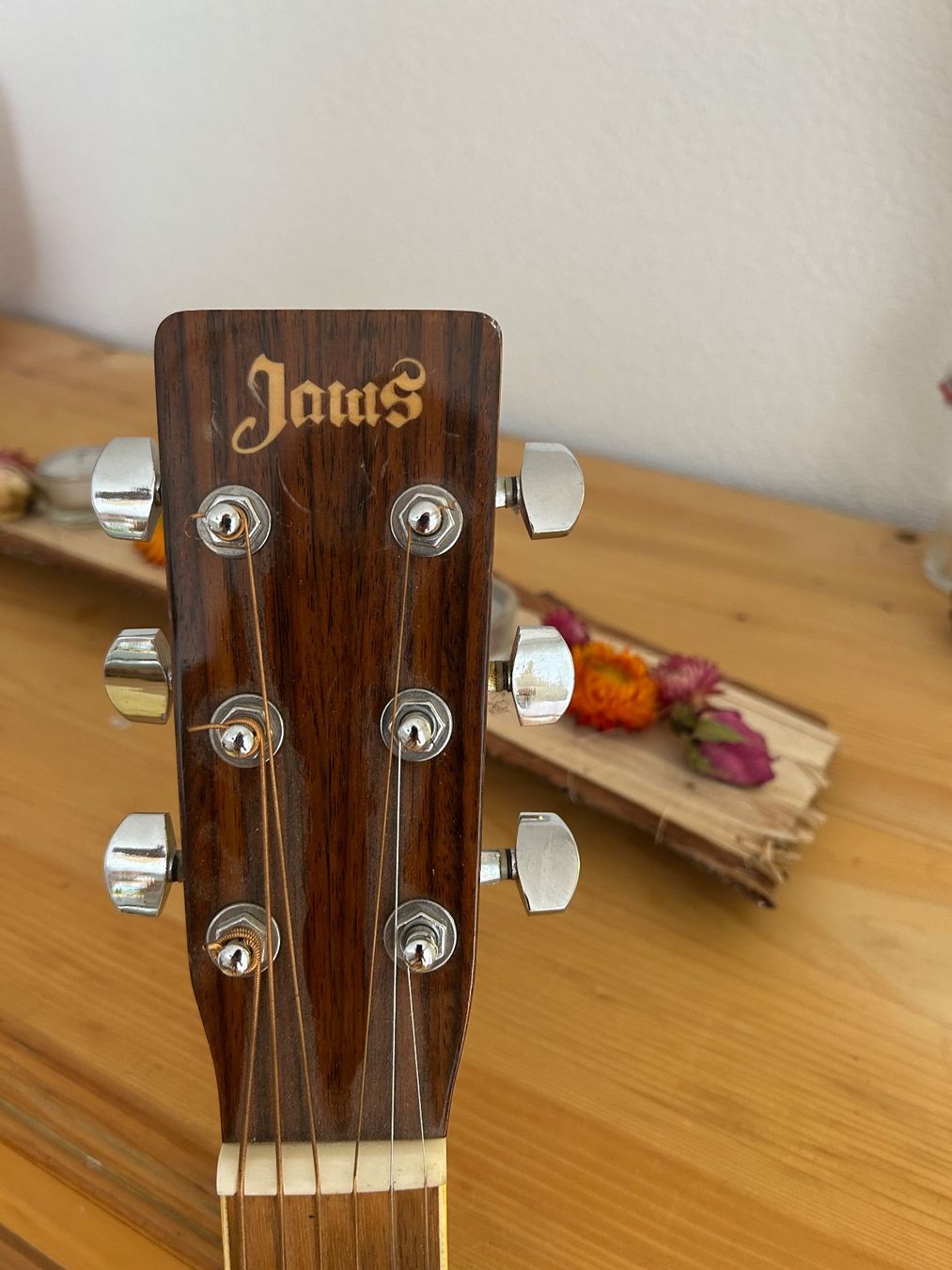 Musikinstrumente: Konzertgitarre – Gebraucht aus Luzern von jul_dwm5 1