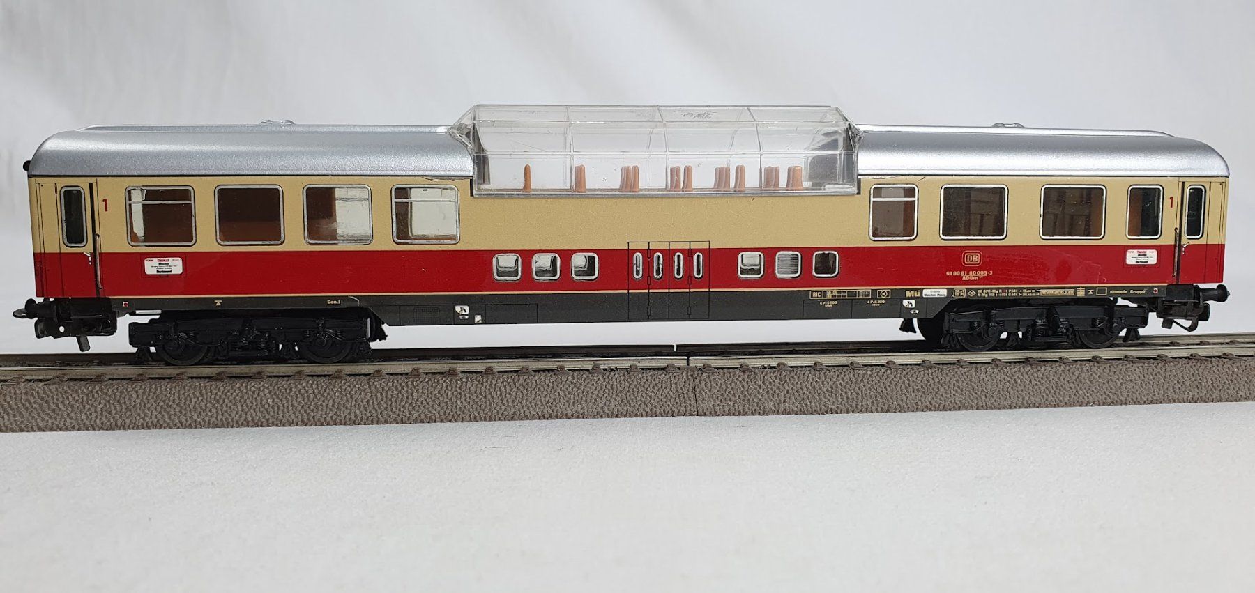 Märklin Modellini di ferrovie: Märklin 4090 DB ADüm "TEE-Aussichtswagen", Version: 1969 – Usato da Seon venduto da voAllBah 1