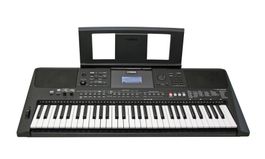 Yamaha PSR-E463 Keyboard, wie neu, inkl. Zub. & Abdecktuch