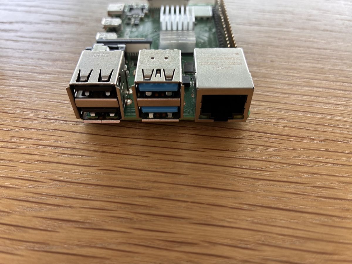 Raspberry Pi PC: Raspberry Pi 4 Model B 2GB - mit Zubehör – Usato da Cham venduto da MaxBraten 3