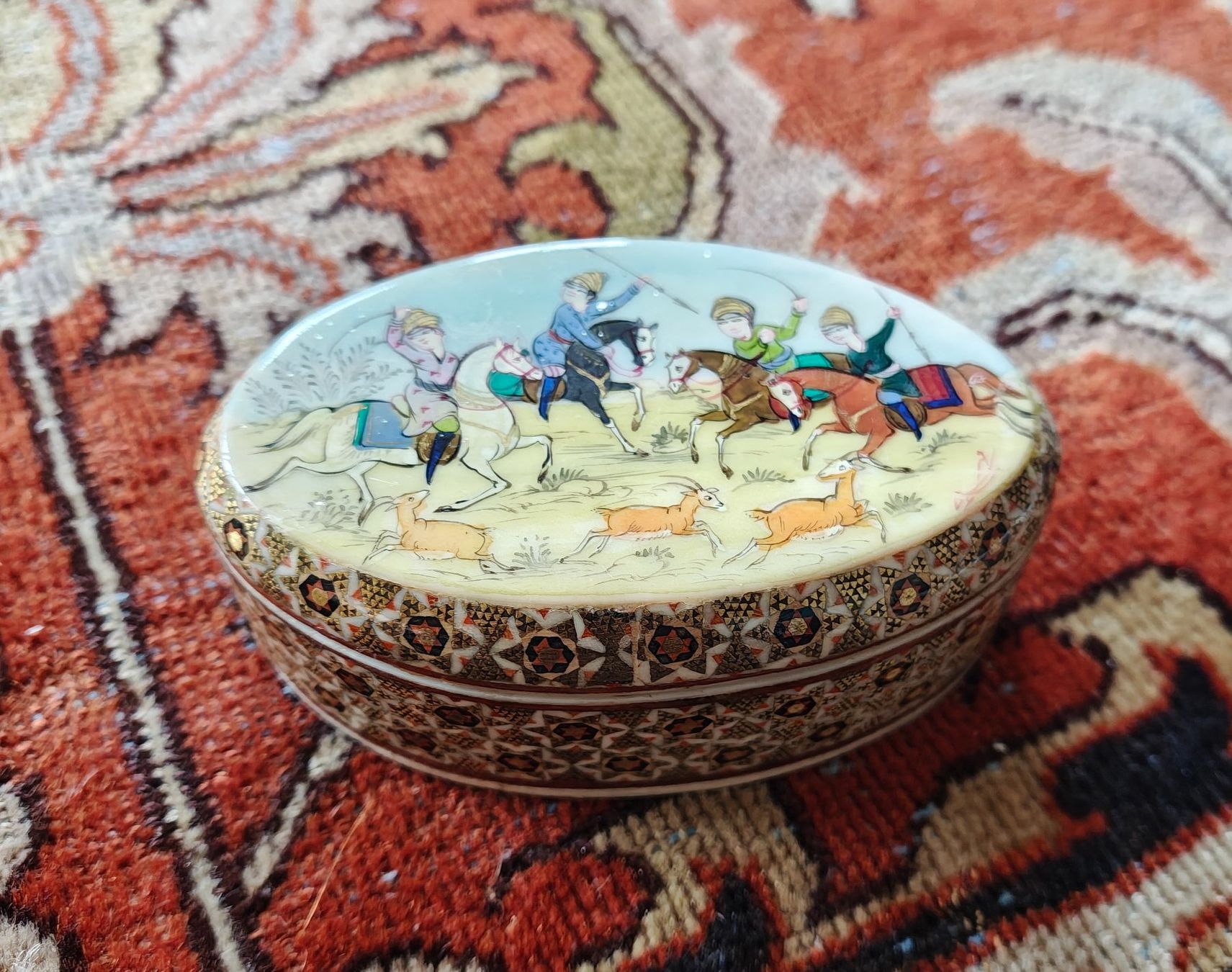 Portagioie: Vintage Schmuckschatulle – Usato da Schaffhausen venduto da kab_9pzn