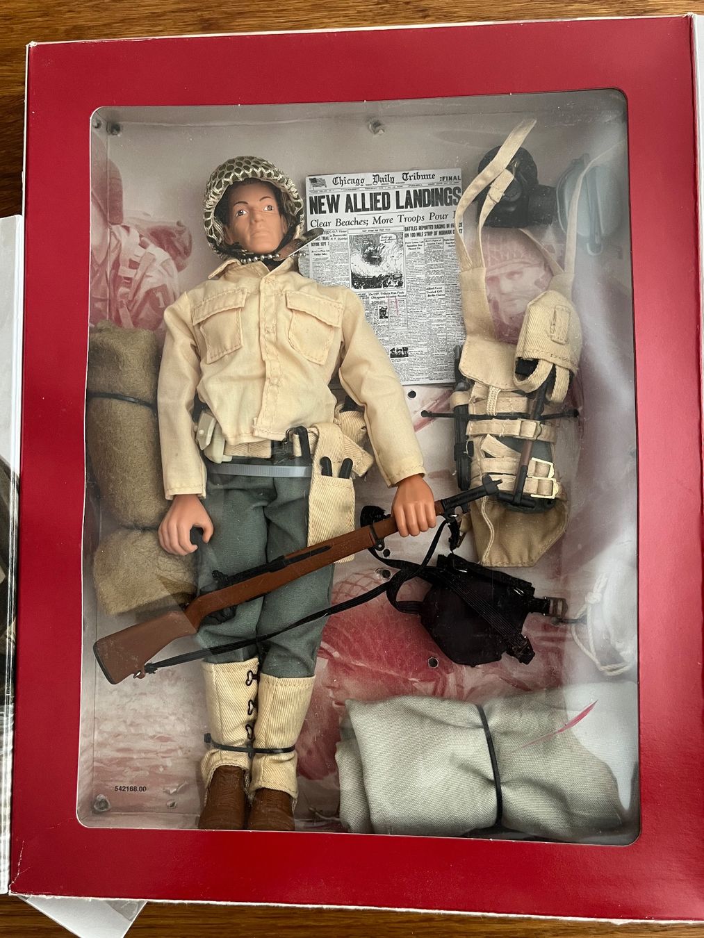 Hasbro Statuette: GI Joe Classic Collection D-Day – Usato da Basel venduto da Clopatra 4