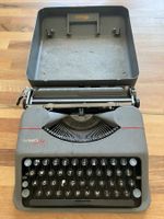 Schreibmaschine (Hermes Baby)