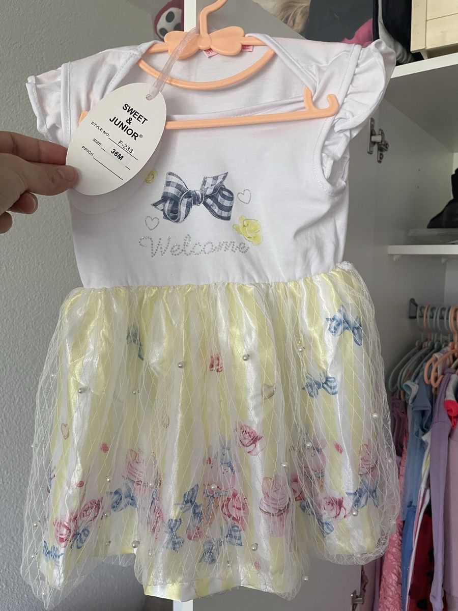 Lotti & Set di vestiti: Vestiti bimba – Nuovo (secondo la descrizione) da Dietikon venduto da giu_y6xl 1