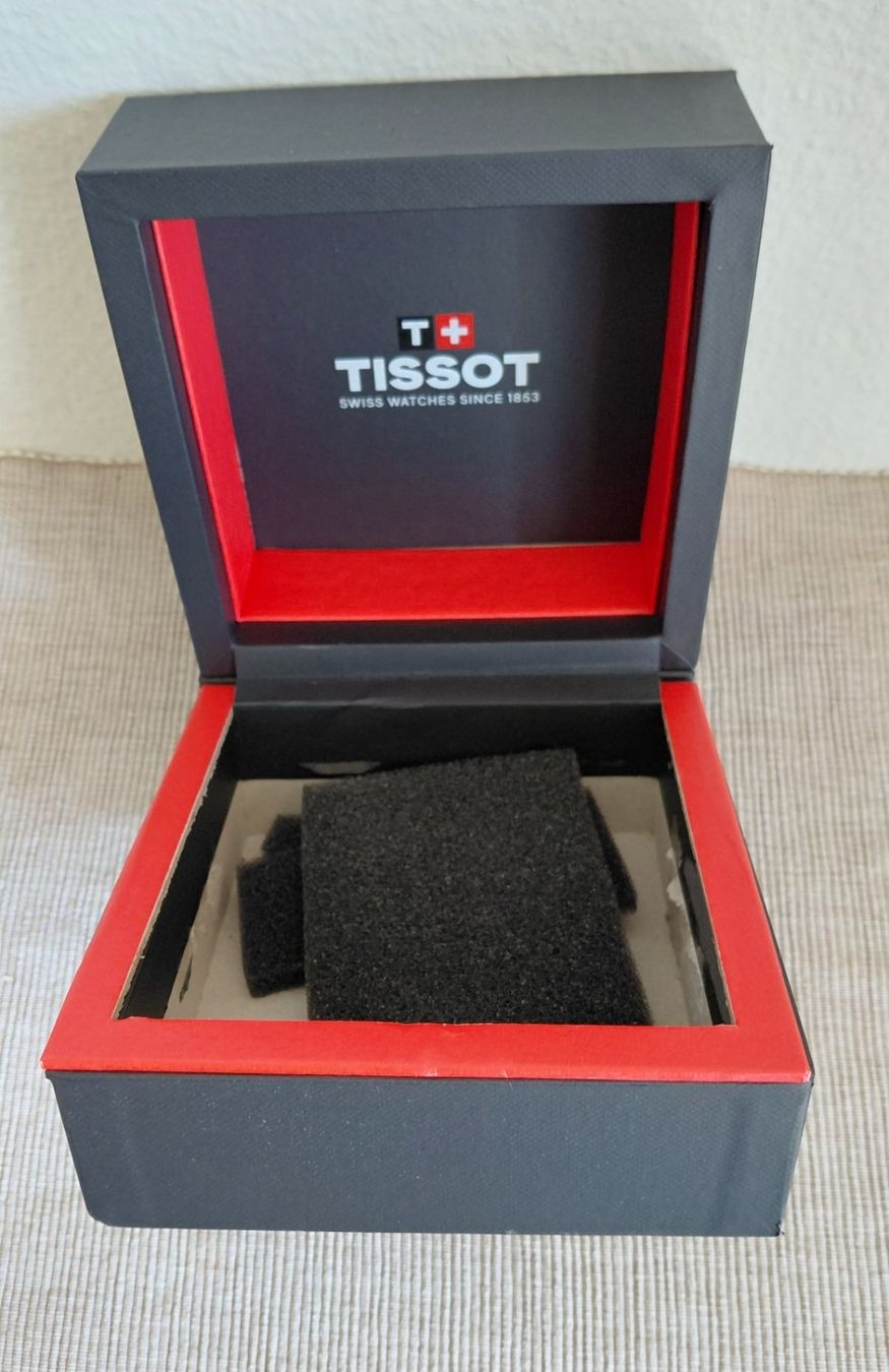 Tissot Boîtes de montres: Tissot Uhrenbox – D'occasion à Horgen par zur_jq85