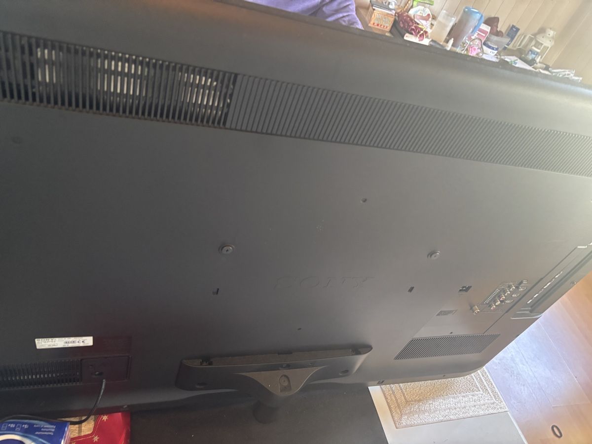 Sony Televisori: Fernseher SONY MODEL NO. KDL- 46EX520 – Usato da Oberägeri venduto da L0R1N_123 3