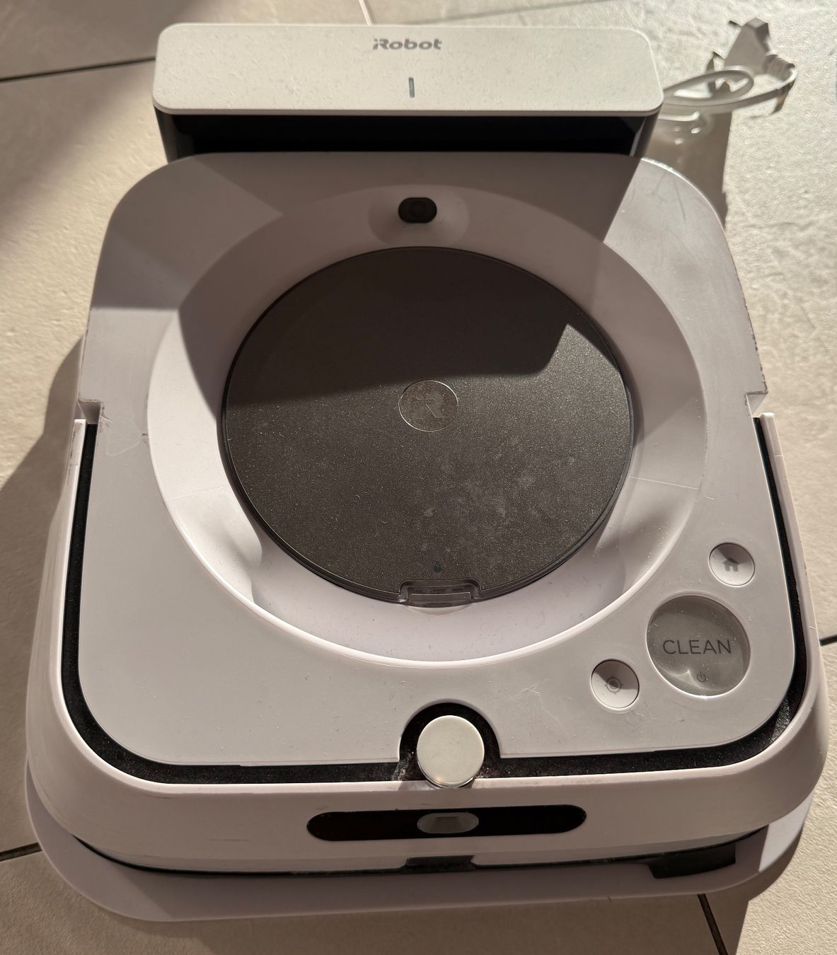 Irobot Staubsauger & Zubehör: iRobot Braava Jet m6 – Gebraucht aus Zürich von guybrushth82 4
