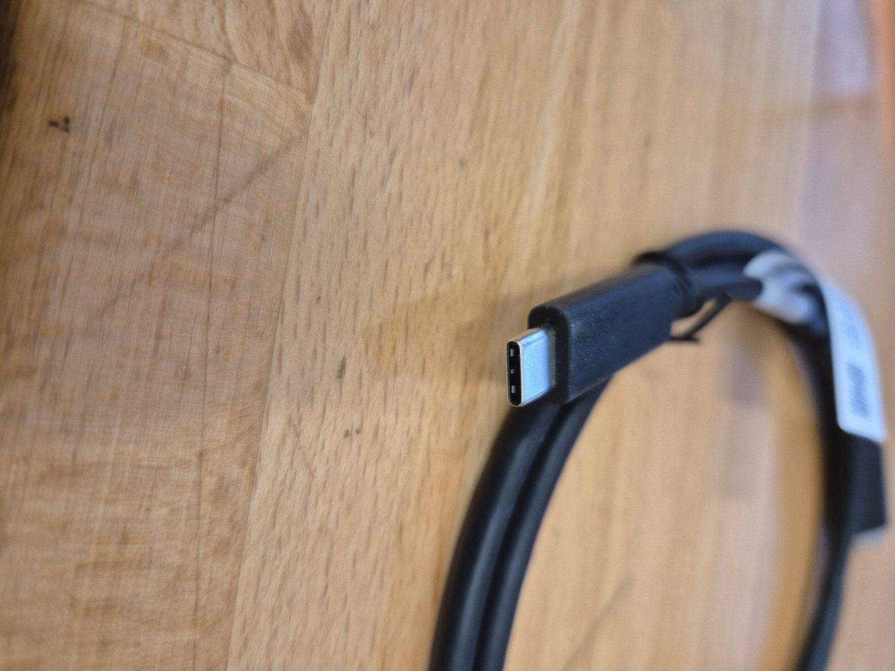 Cavi: Câble USB-C vers USB-C 100W, 1.5 mètre, Neuf – Nuovo (secondo la descrizione) da Tramelan venduto da Fabb 1