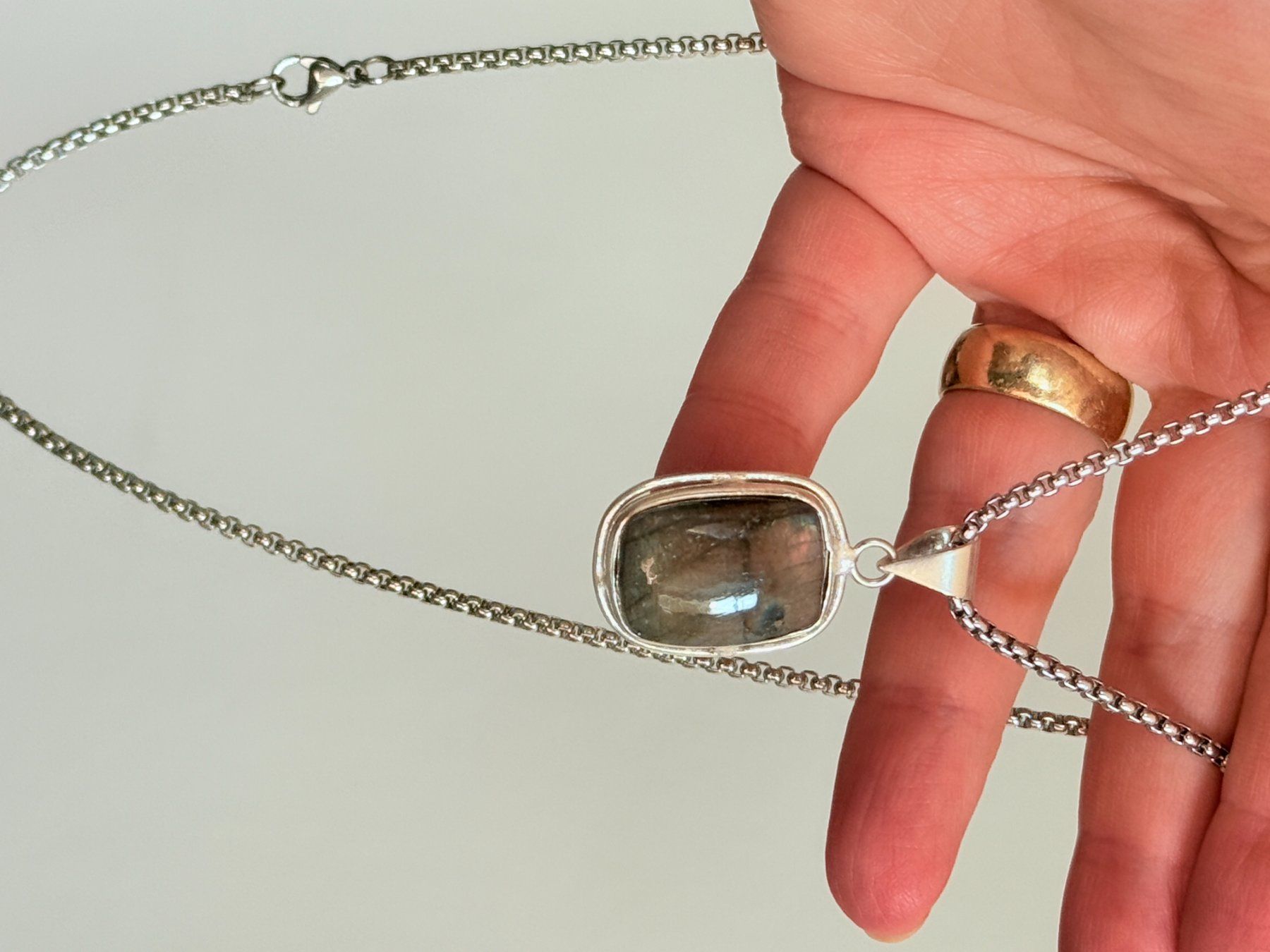Catenine: Collier Labradorite  - Élégant et unique – Nuovo e nell'imballaggio originale da Genève venduto da AGBERG 4