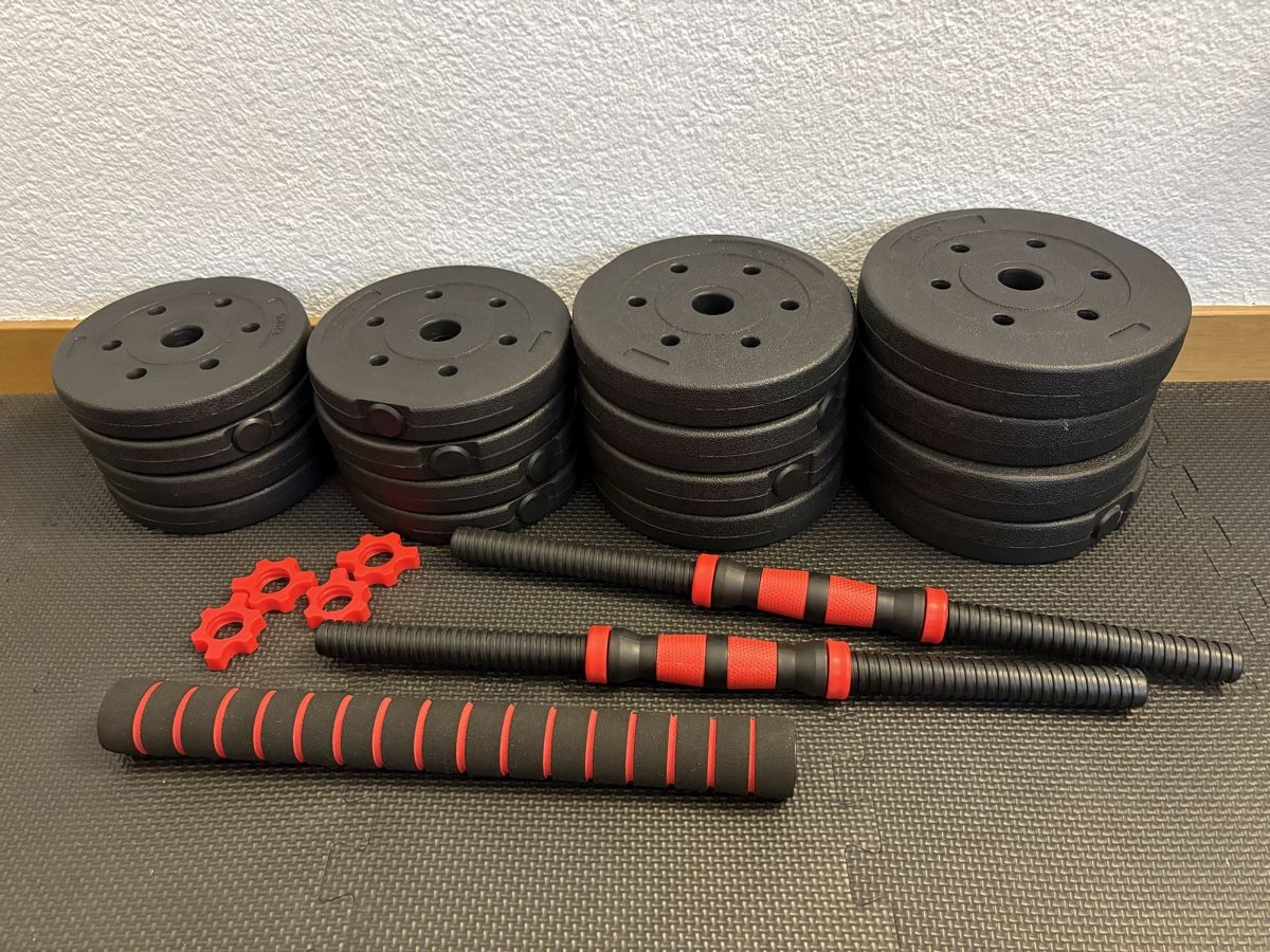 Poids & Haltères: Hantelset verstellbar mit Gewichtsscheiben – D'occasion à Solothurn par boenisworld 2