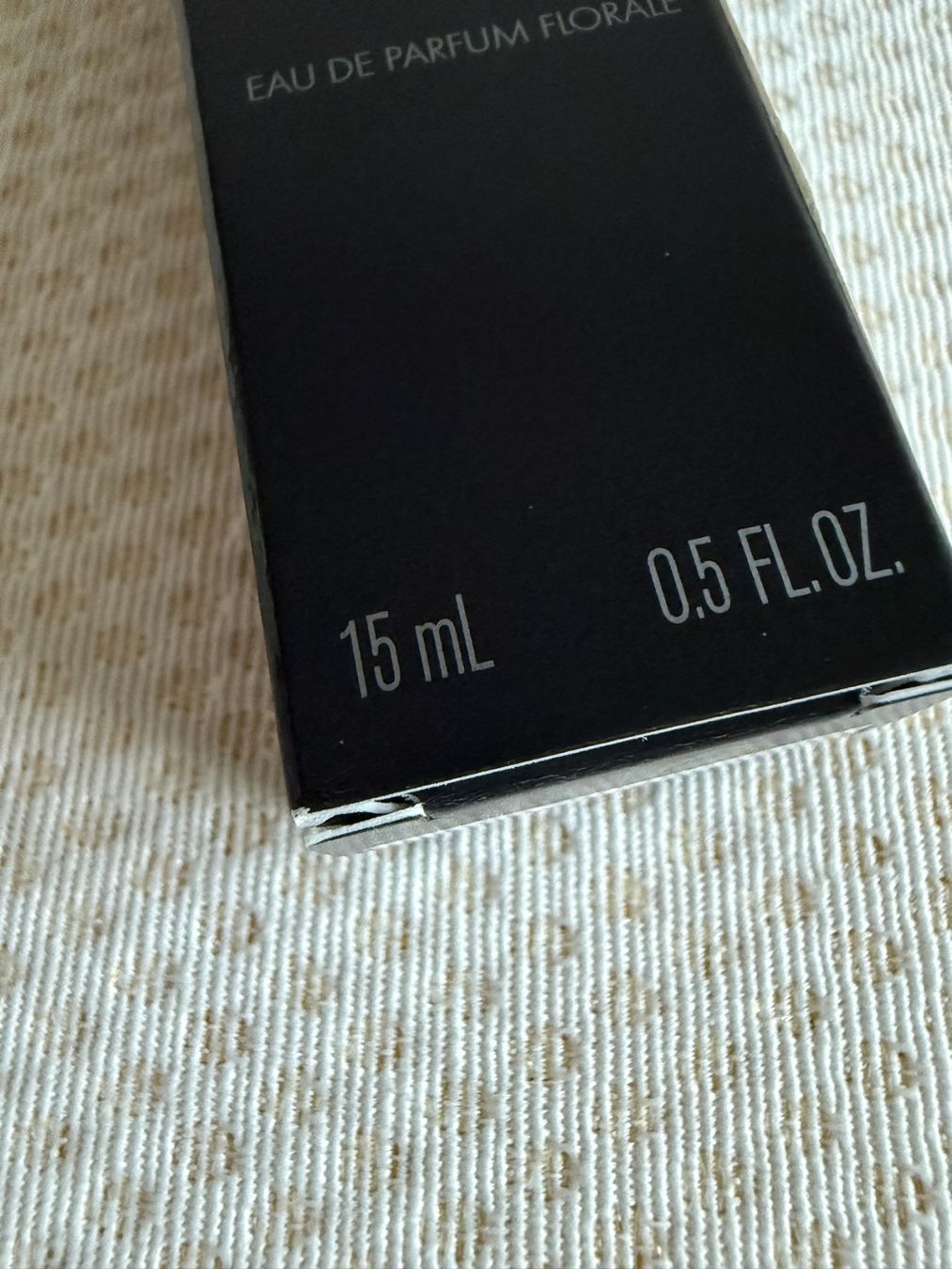 Guerlain Parfum & Eau de Toilette: Guerlain - La Petite Robe Noire - NEUF – Neu und originalverpackt aus Sion von accroshoes 1