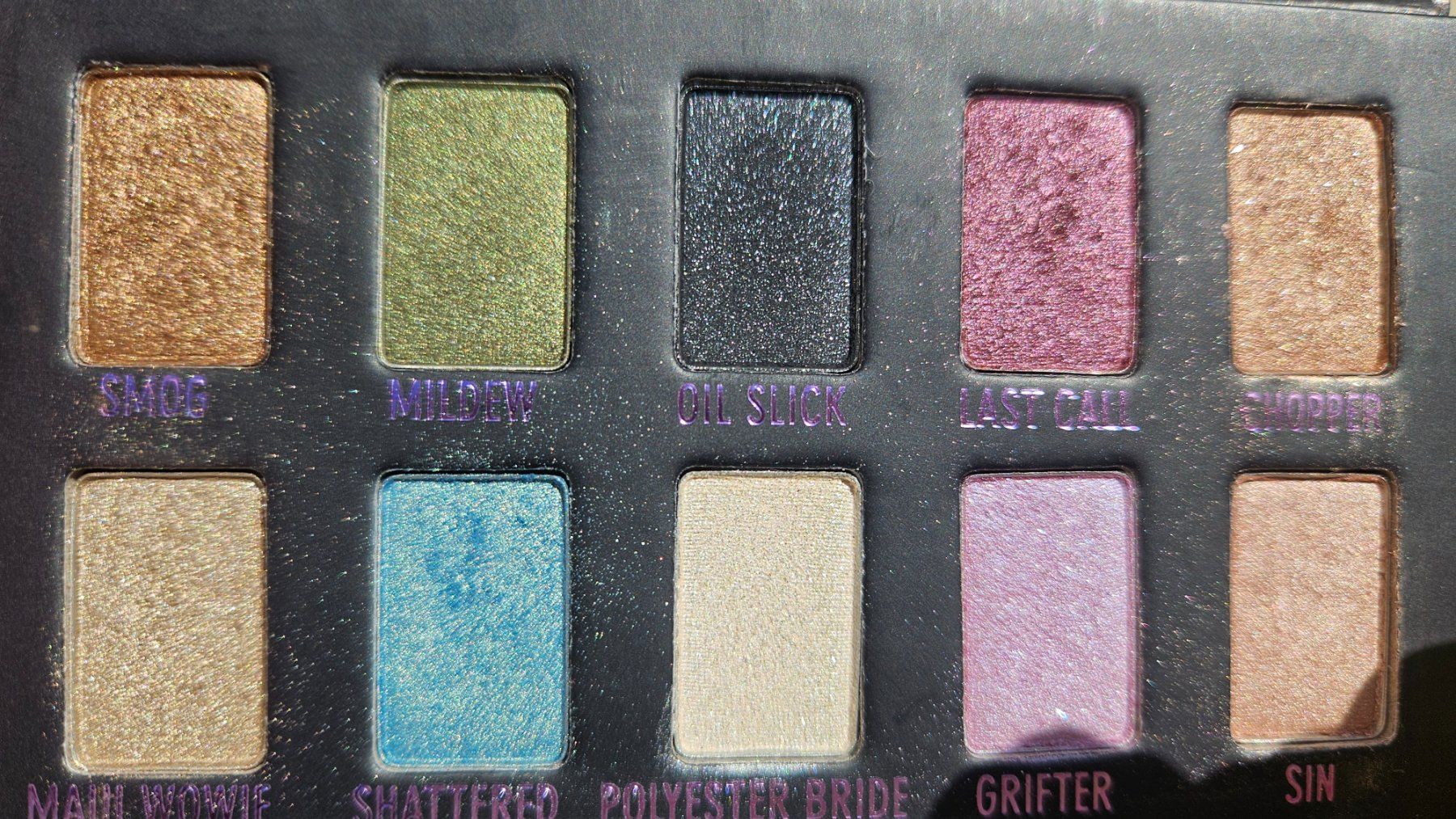 Urban Decay Maquillage: Palette Urban Decay – D'occasion à Neyruz FR par Sourimousse 4