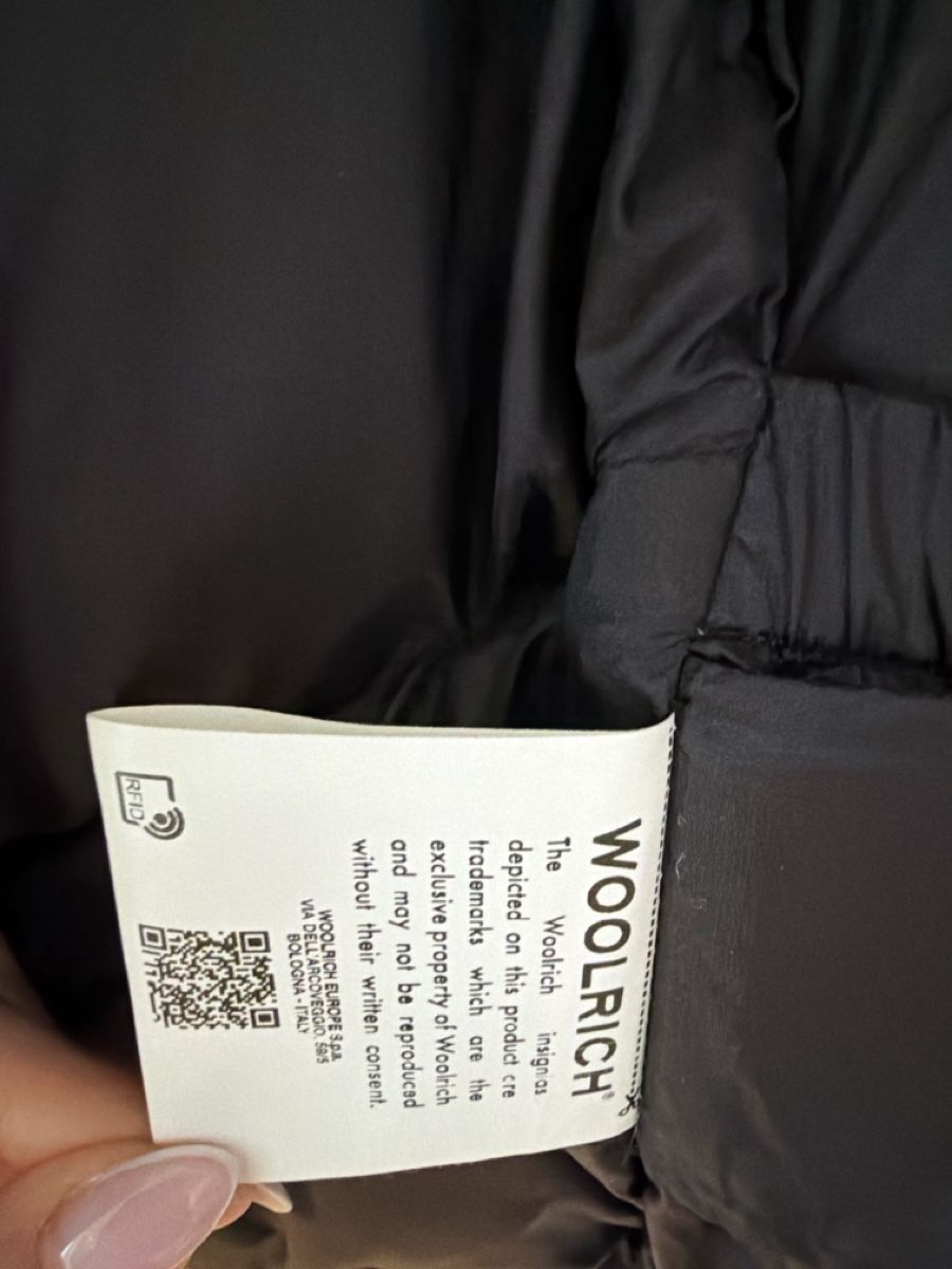 Woolrich Cappotti: Woolrich Arctic Parka schwarz, Grösse S – Nuovo (secondo la descrizione) da Hägendorf venduto da fufj11 4