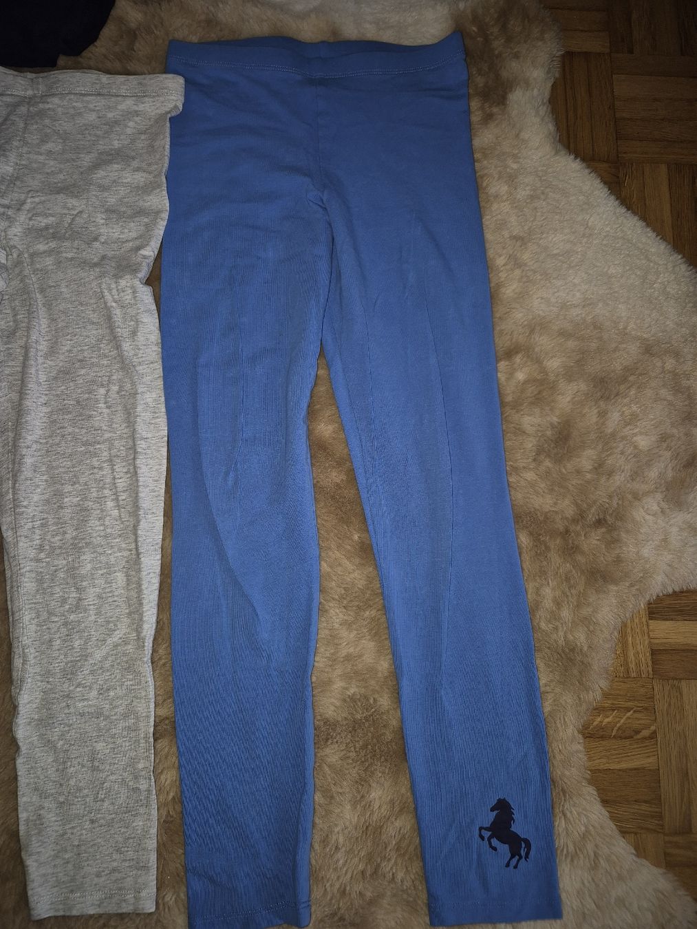 Collant & Leggings: Set: 4 Leggings Mädchen Gr. 134/140, – Usato da Richterswil venduto da ChristinW01 1