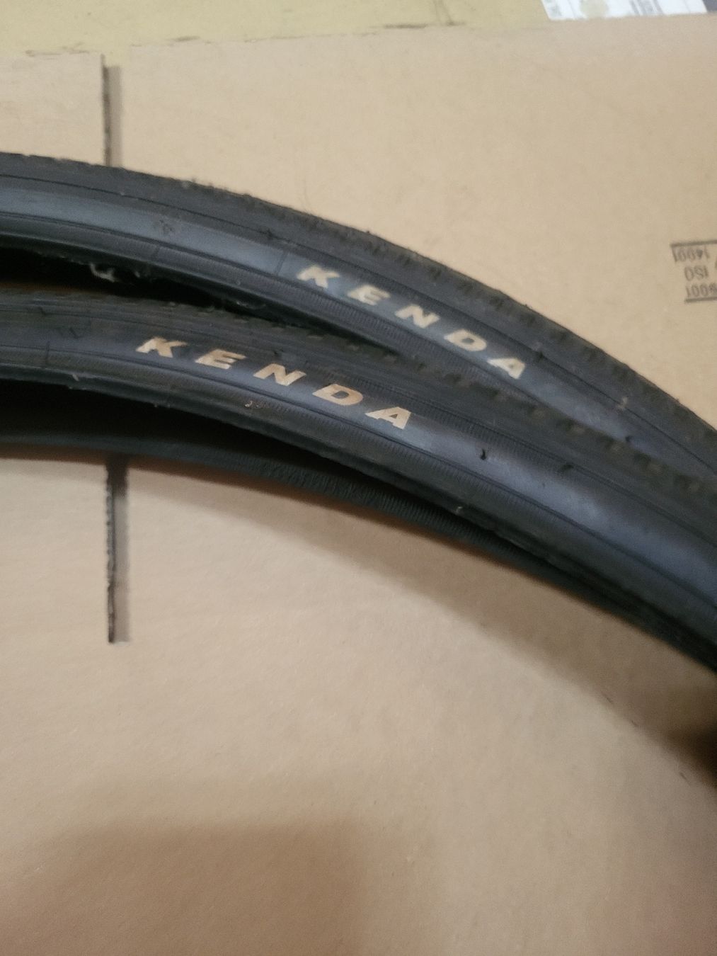 Pezzi di ricambio: 8 X Veloreifen 32-630 ,KENDA – Nuovo (secondo la descrizione) da Riehen venduto da tamola67 1