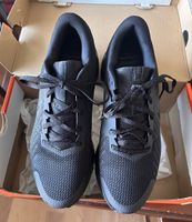 Nike Laufschuh schwarz Grösse 42 fabrikneu