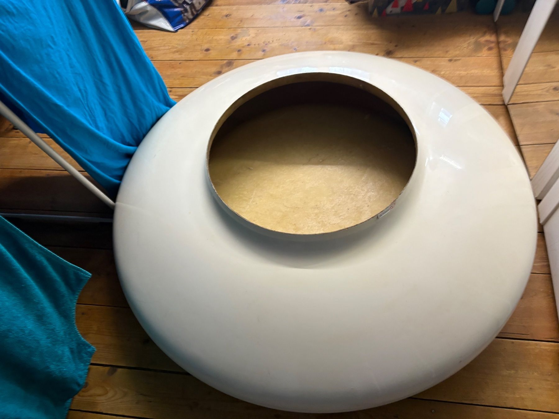 Tavoli: Astarte Ufo Couchtisch Space Age – Usato da Regensdorf venduto da Nessi1974 7