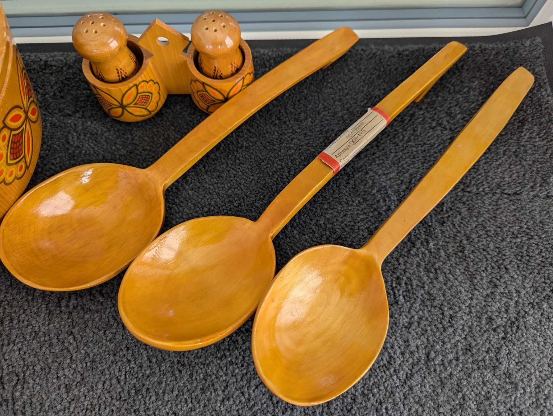 Set di piatti: Vintage - Holz Geschirrset – Usato da Ormalingen venduto da marithias23 4