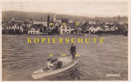 Ruderboot (belebt) vor Männedorf /bh
