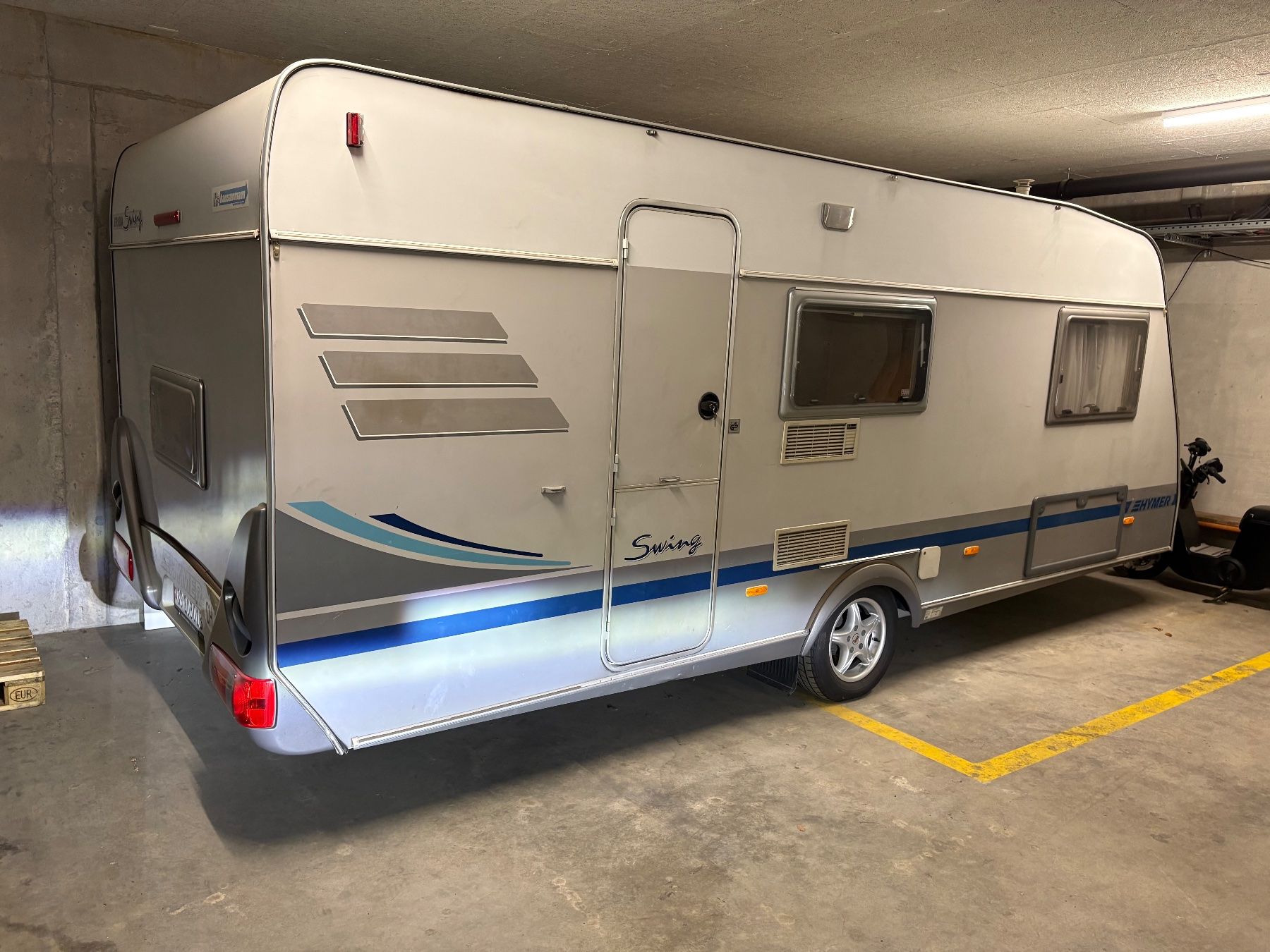 Eriba Camping Fahrzeuge: Wohnwagen Eriba 525A – Gebraucht aus Azmoos von remo710 2