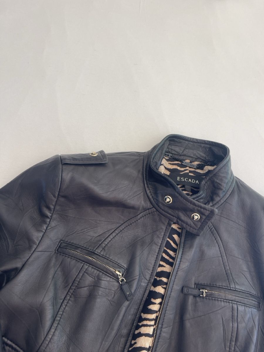 Escada Giacche: Escada Lederjacke schwarz mit Seidenfutter Grösse 40 – Usato da Wädenswil venduto da pri_myd7 2