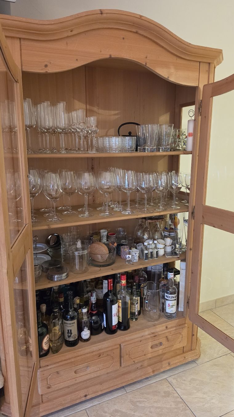 Armadi: Bauernschrank Vitrine – Usato da Rickenbach b. Wil venduto da mangopassion91 2