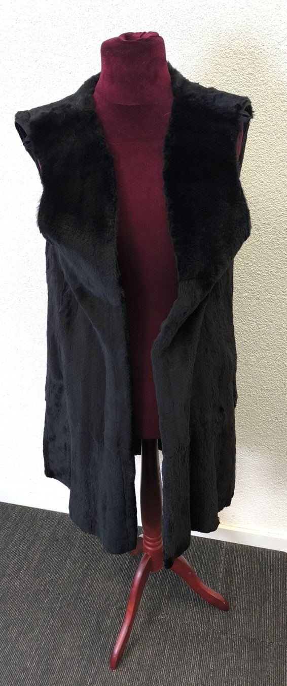 Gilet & Giacche senza maniche: Pelzgilet – Usato da Rüti ZH venduto da Restwert_Rueti_ZH