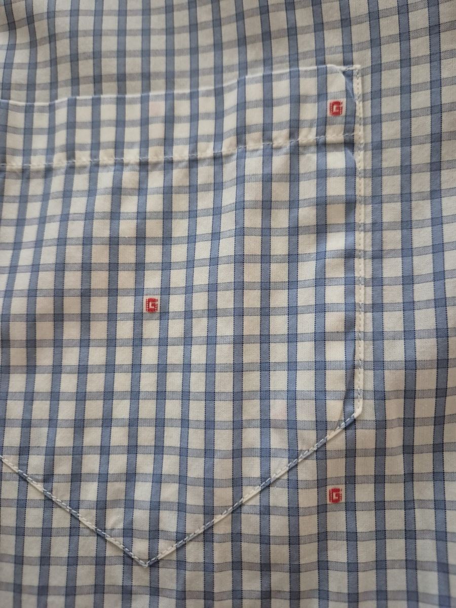 Gucci Camicie: Gucci Shirt (M) – Nuovo (secondo la descrizione) da Kilchberg ZH venduto da deedee3 3