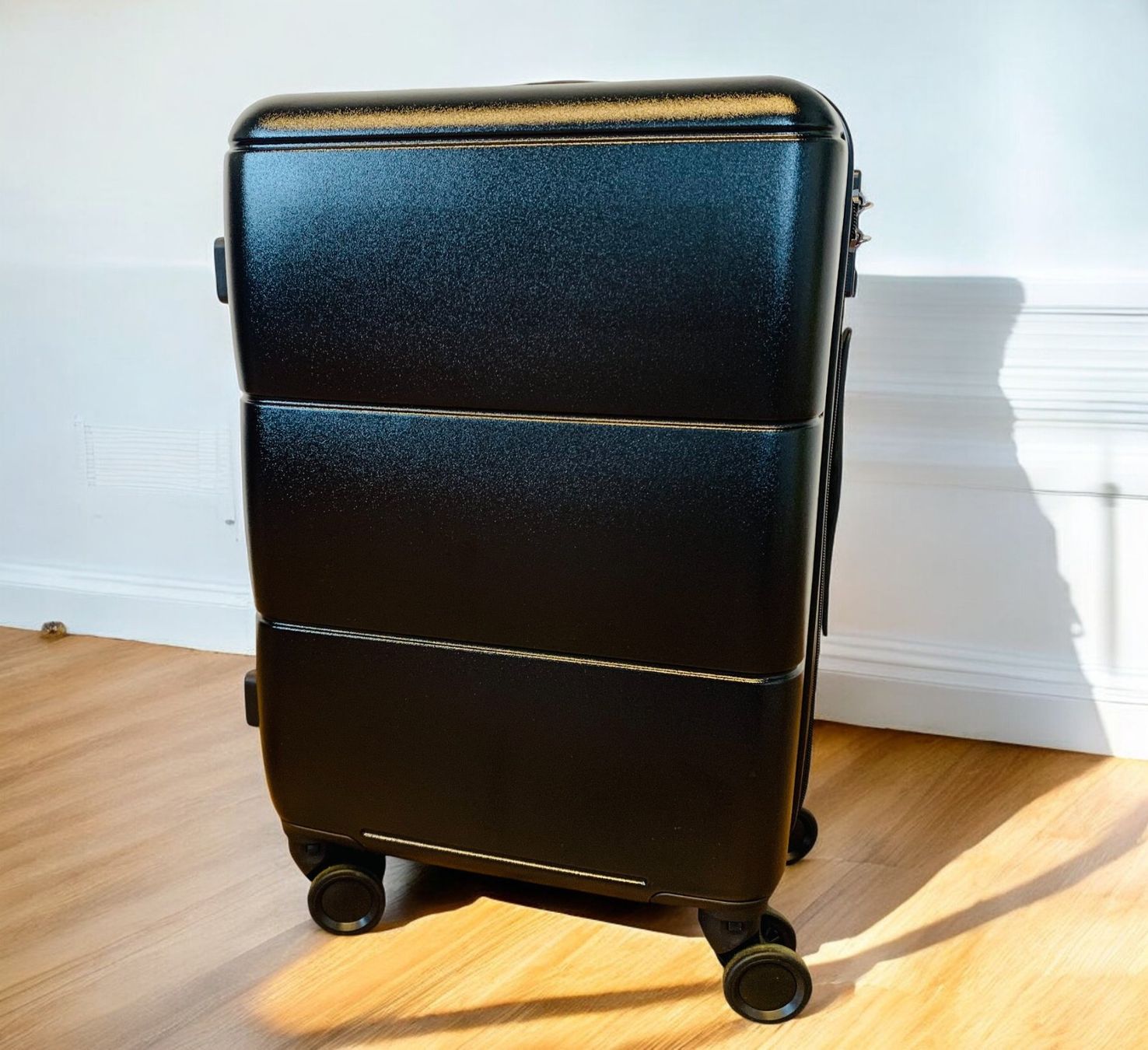 Valigie: Handgepäck Polycarbonat 55CM Gr. M gateBAG SCHWARZ NEU – Nuovo e nell'imballaggio originale da Bergdietikon venduto da shopAgent