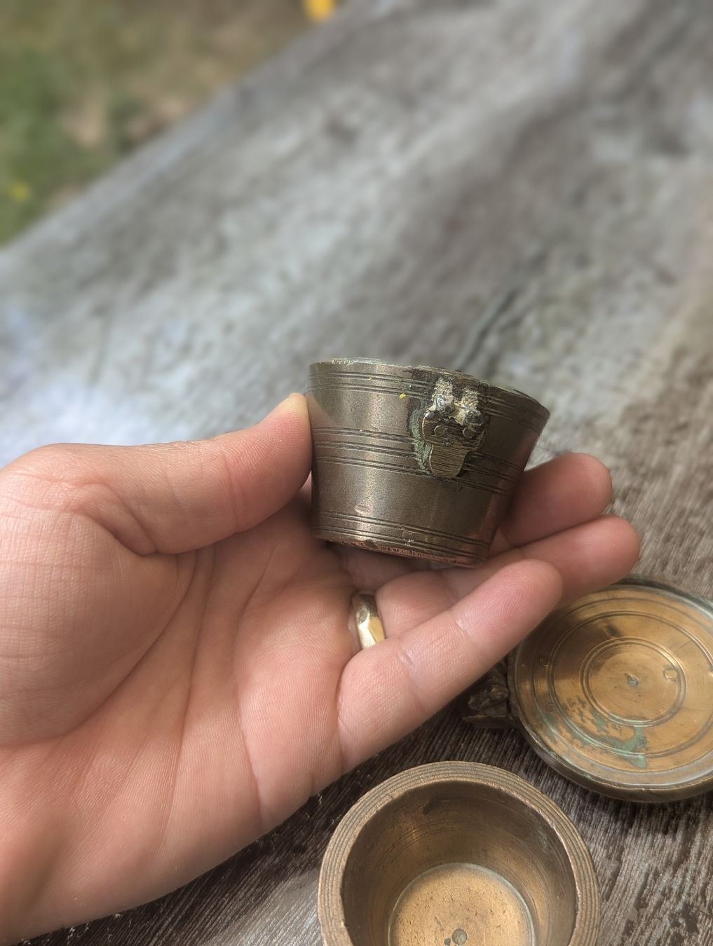 Bilance e pesi: 19th C. Brass Nesting Apothecary Bucket Weights Set Repair  – Difettoso da Erlinsbach SO venduto da Meytalien 7