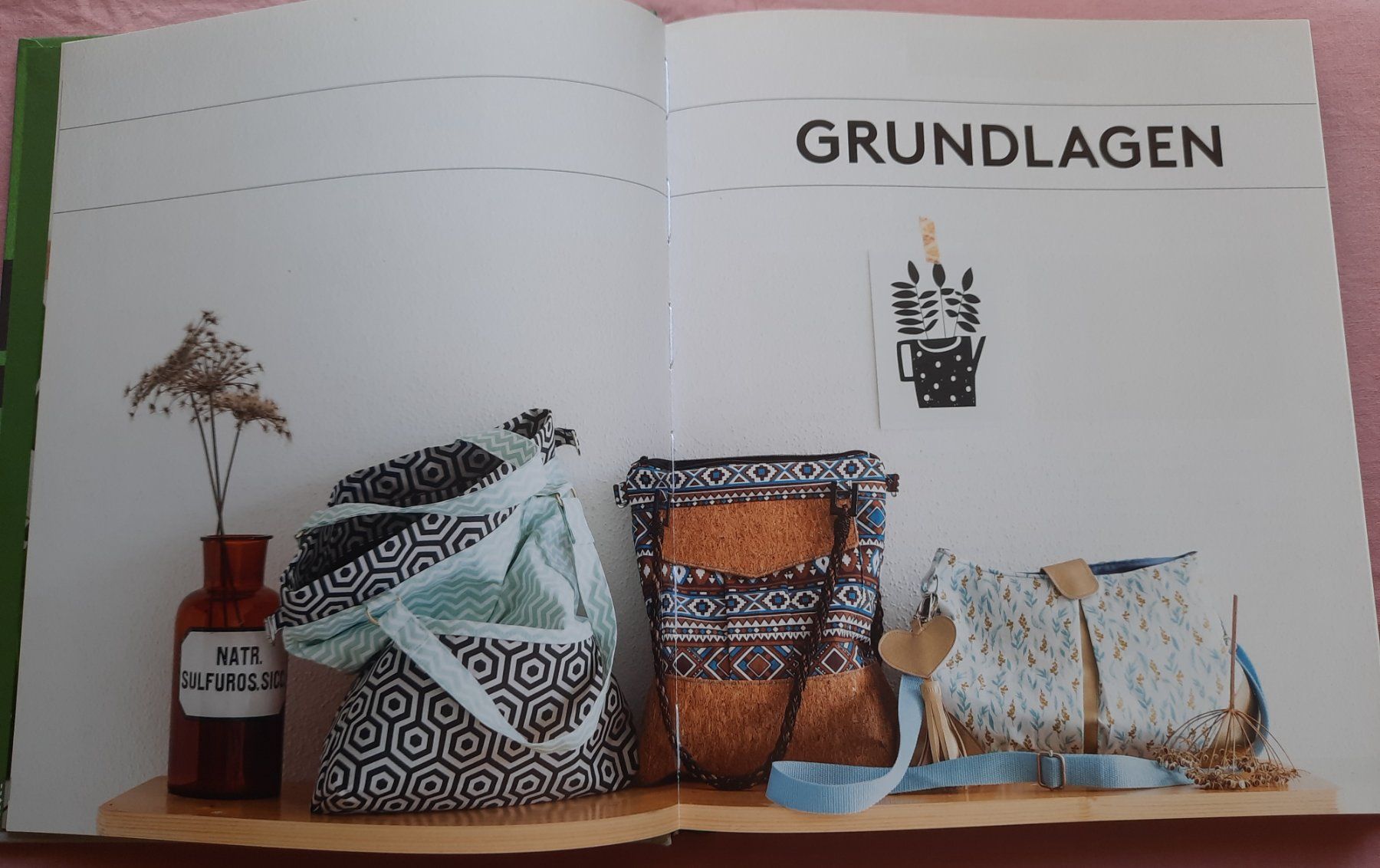 Libri: MIX & MATCH  TASCHEN nähen – Nuovo (secondo la descrizione) da Unteriberg venduto da woe_yby8 1