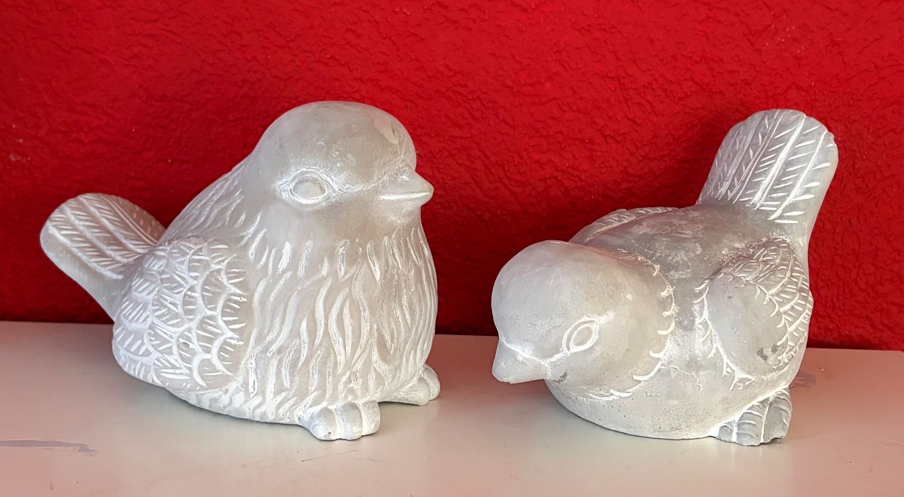 Statuette: 2er Set -Vögel aus Beton – Nuovo e nell'imballaggio originale da Zäziwil venduto da Emlea