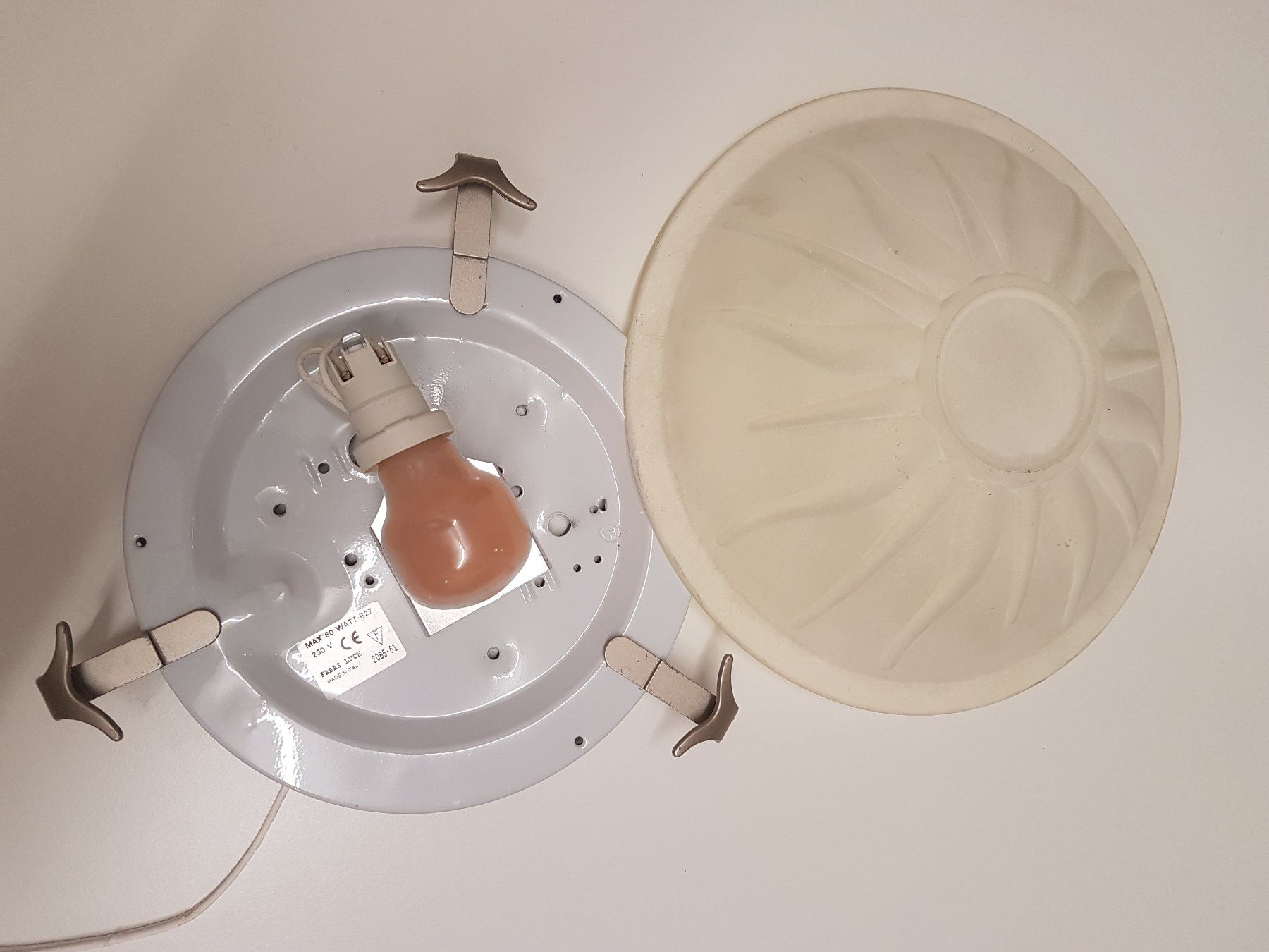 Lampadari & plafoniere: Deckenlampe Mattglas  30 x 10 cm – Usato da Zürich venduto da Agios 2