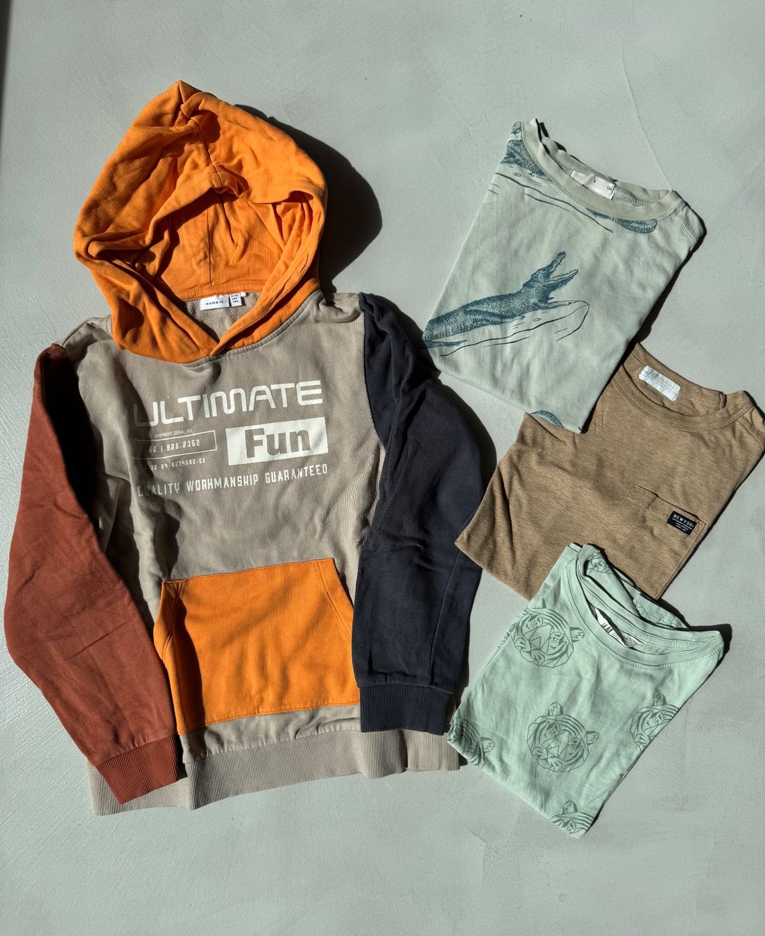 Lotti & Set di vestiti: Kleiderpaket Jungen, 134 – Usato da Siebnen venduto da Nulu12