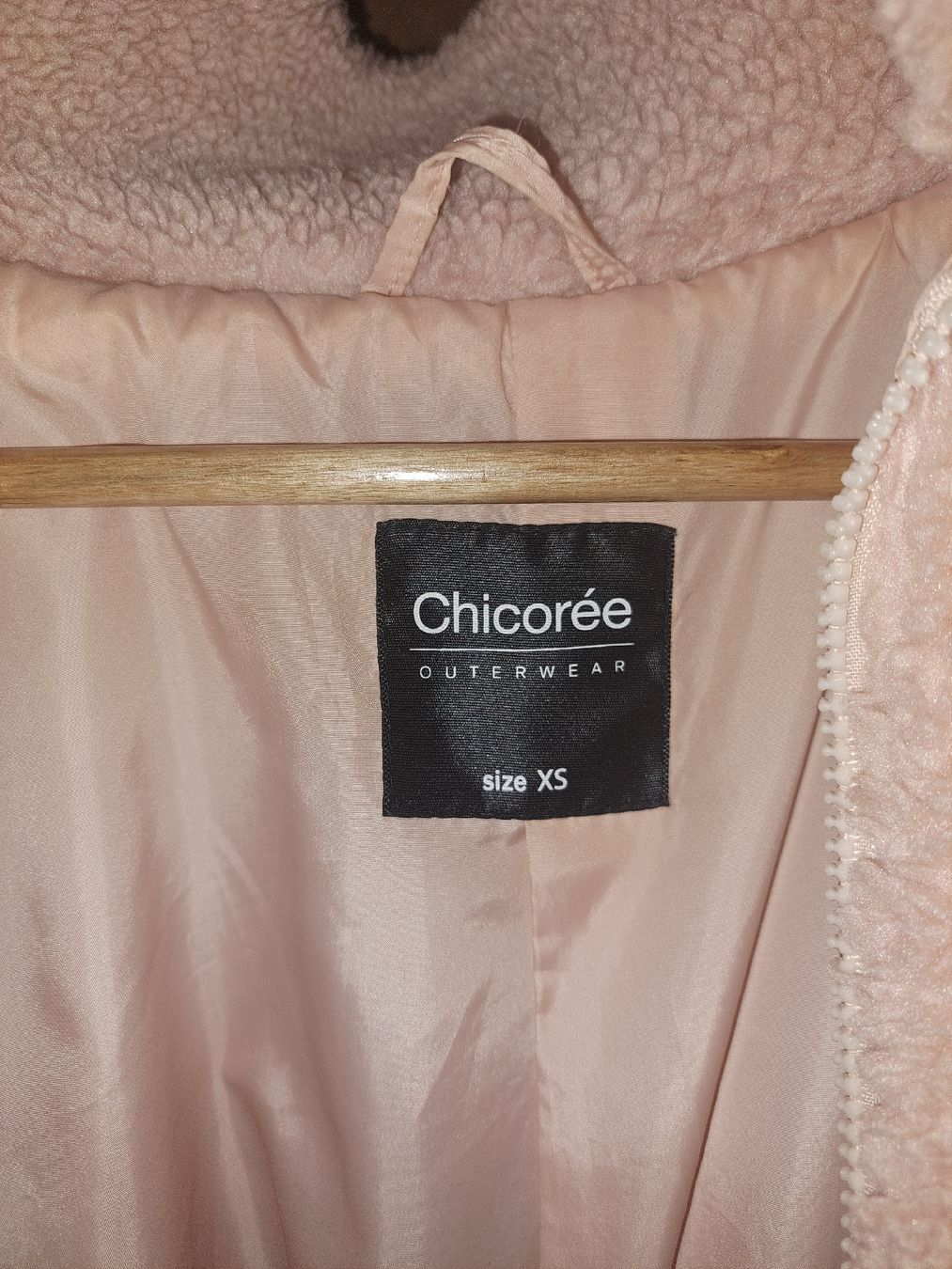 Jacken: Teddy Jacke chicorée Gr. XS rosa – Gebraucht aus Wetzikon ZH von secondhandsfashion 1