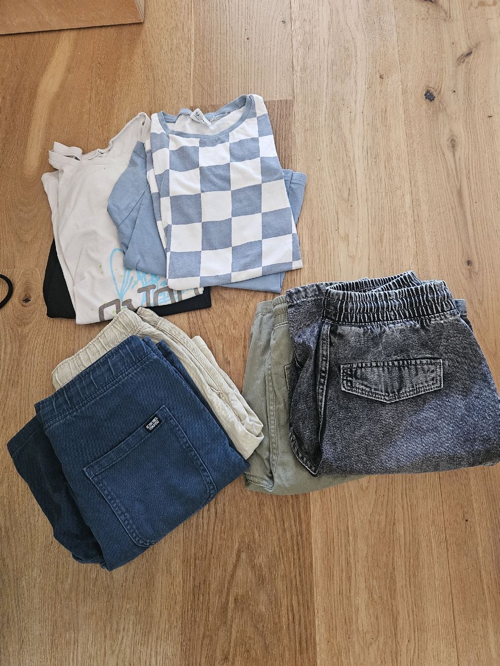 H&M Lotti & Set di vestiti: H&M Kleiderpaket Sommer – Usato da Rorschacherberg venduto da Oberhaupt79
