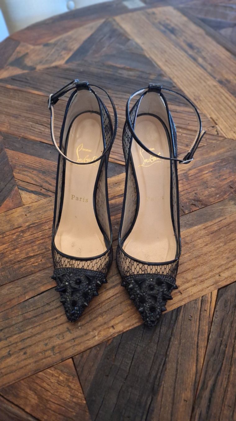 Christian Louboutin Damenschuhe: Christian Louboutin – Gebraucht aus Baar von Natalita8510 2