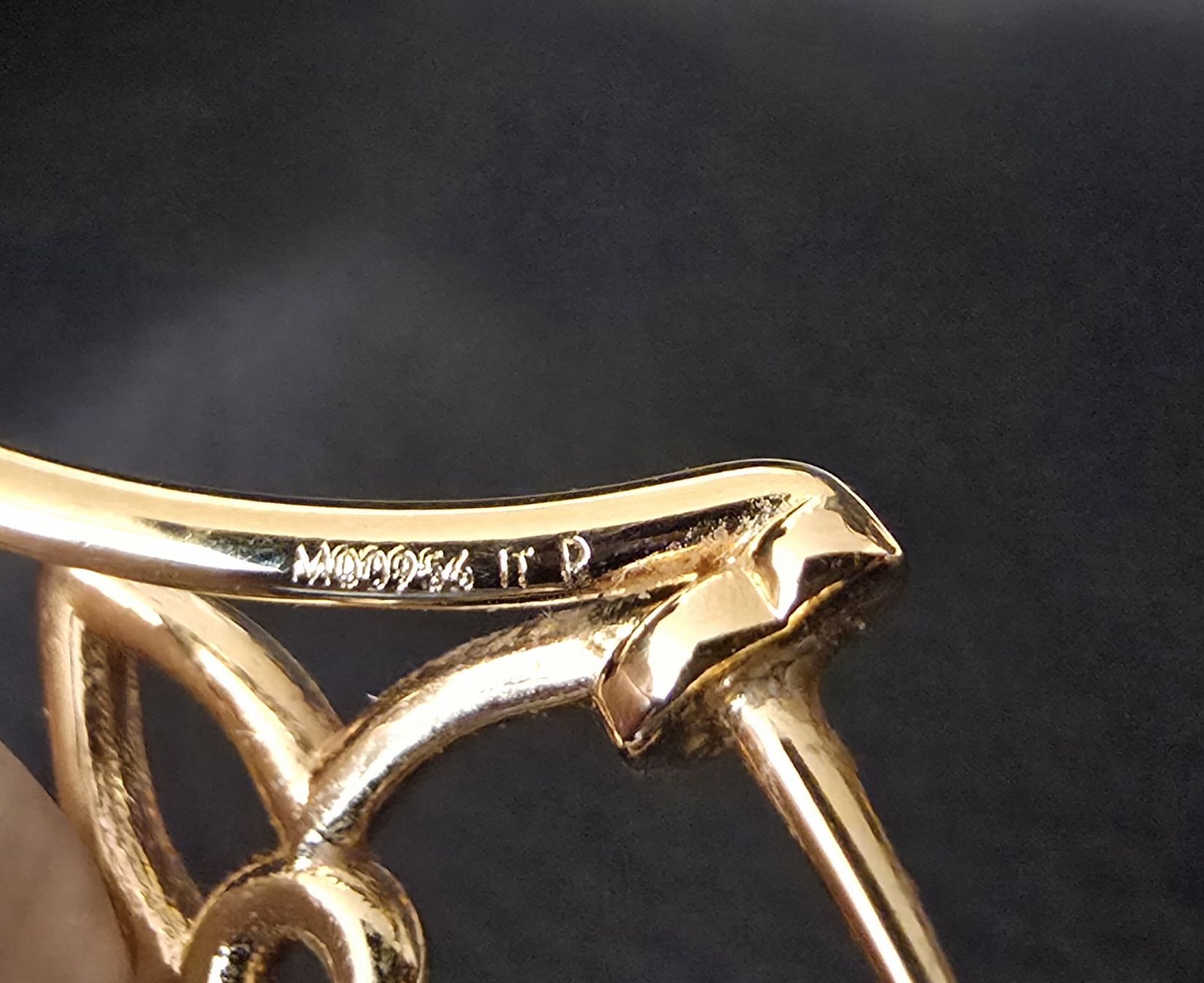 Louis Vuitton Orecchini pendenti & Orecchini a lobo: Louis Vuitton Ohrringe – Nuovo (secondo la descrizione) da Gattikon venduto da lavric_d 2