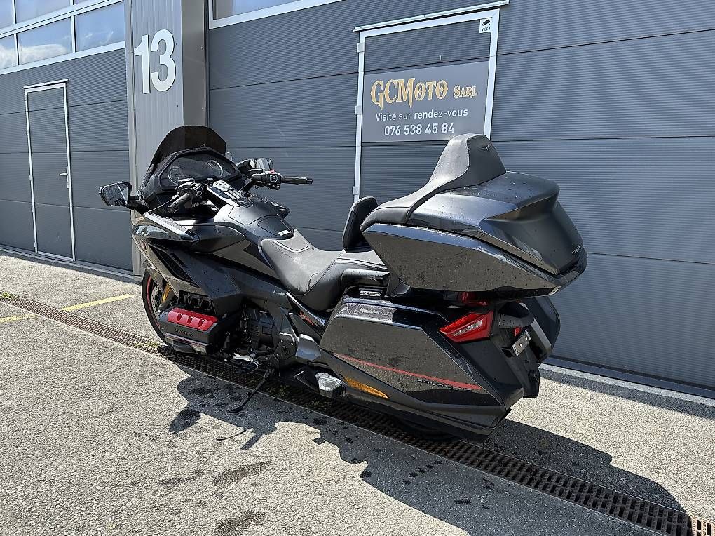 Honda Touring: Honda Goldwing GL1800 – Usato da Echallens venduto da HD90 4