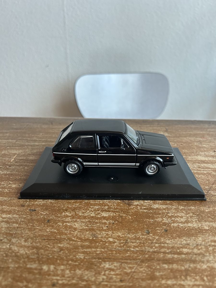 Volkswagen Modellini d'auto: Modell VW Golf Mk1 GTI – Usato da Thun venduto da stu_jrr6 2