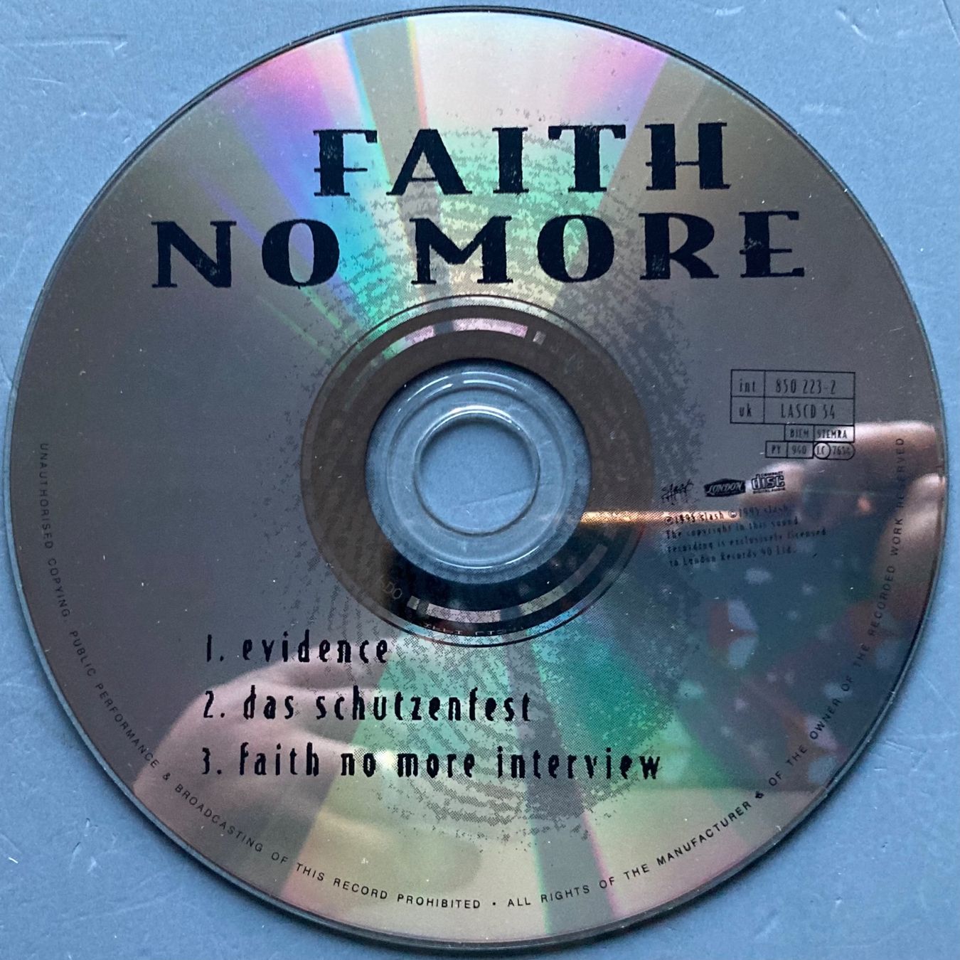 CDs: FAITH NO MORE - EVIDENCE – Gebraucht aus Poliez-Pittet von Newtown-Records 1