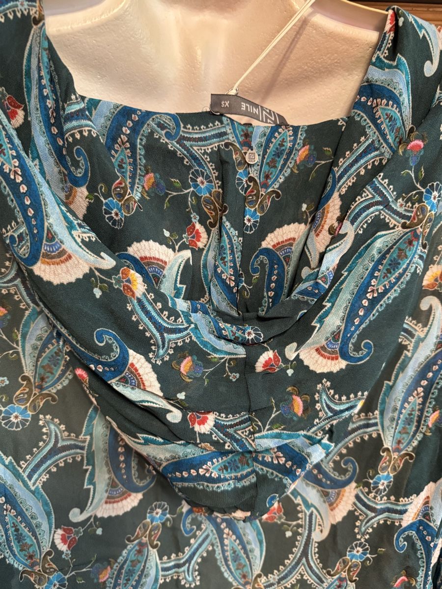 Nile Camicette: Nile Bluse mit Kapuze, Gr. XS, neu – Nuovo e nell'imballaggio originale da Feldbrunnen venduto da Sunneschin 4